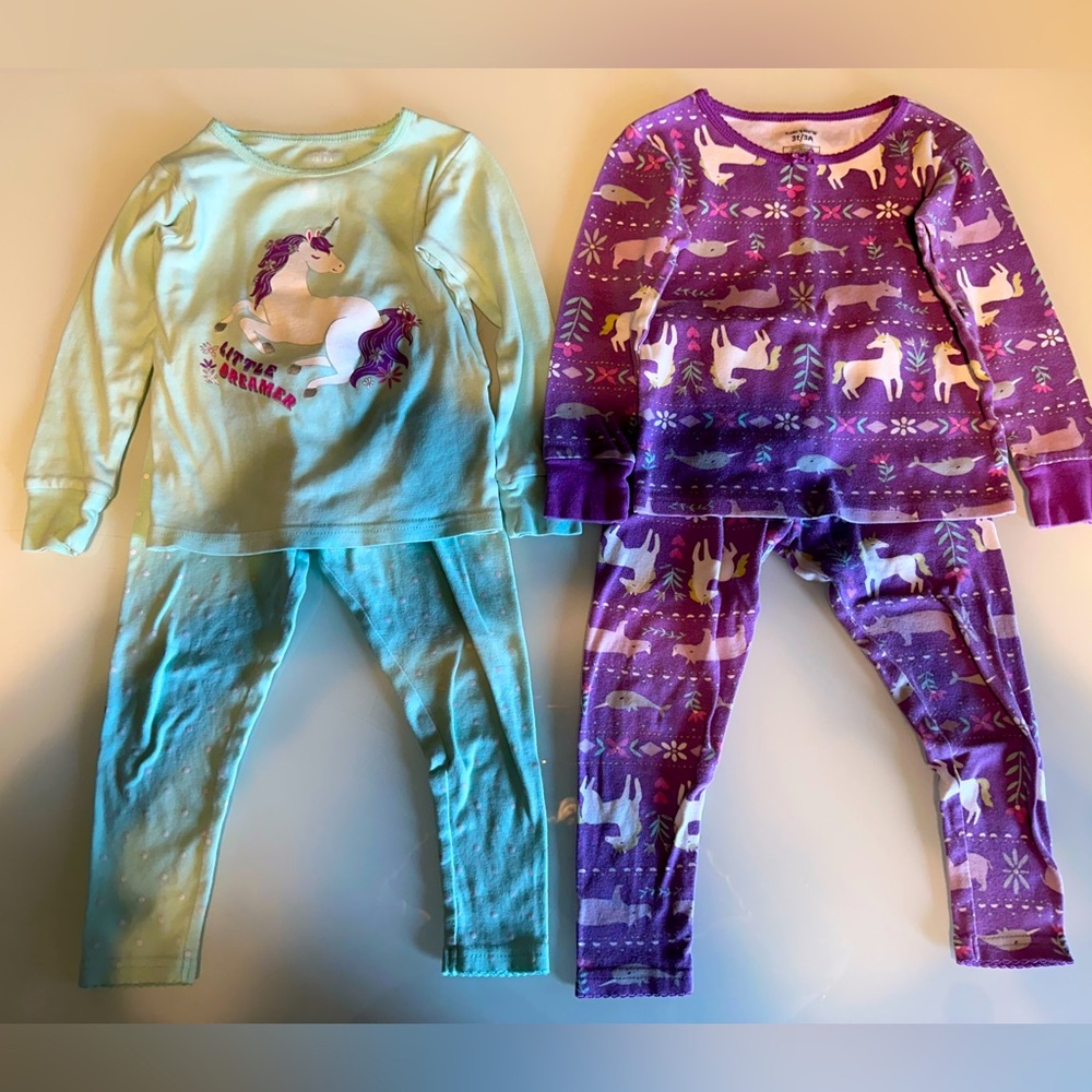 Carters girl pajamas size 3t long sleeve/pants
